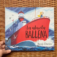 LA ABUELA BALLENA