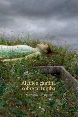 ALGUIEN CAMINA EN TU TUMBA 1