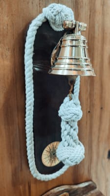 Campana Bronce con Placa Madera 24x8 CM