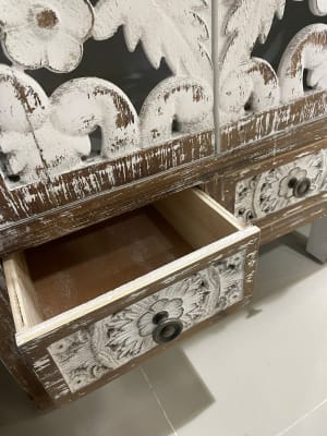 Mueble Alto Café Tallado