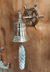 Campana Bronce con Rueda de Timon Chica