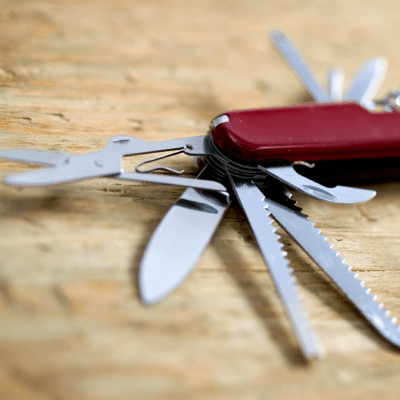  cortaplumas y cuchillos