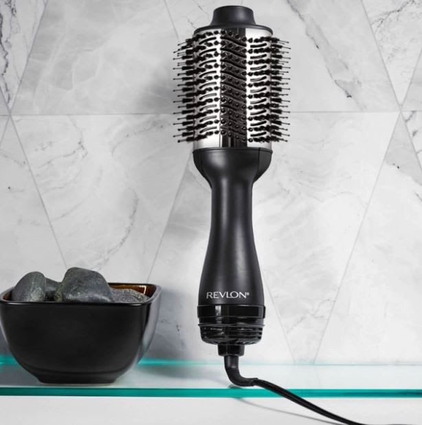 Cepillo Secador Y Voluminizador Revlon1
