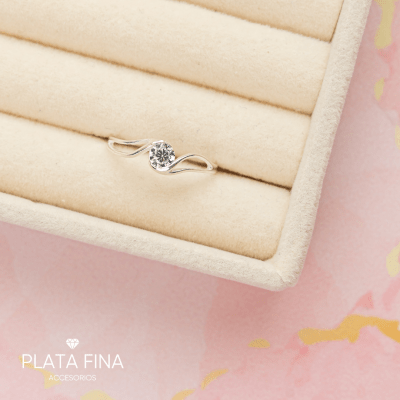 Anillo Plata Ovalado con Circonita1