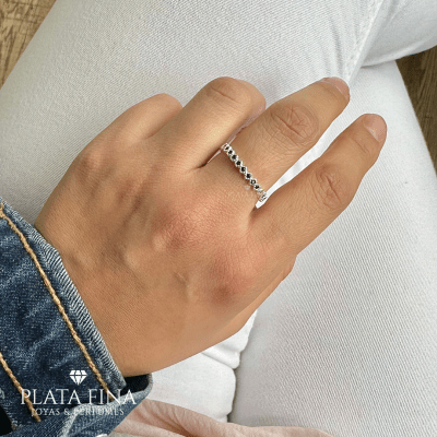 Anillo Plata Mini Cintillo Negro1