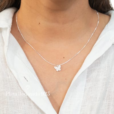 Collar Plata Rodinada Mariposa Nácar1