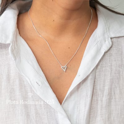 Collar Plata Rodinada Corazón y Circonitas1