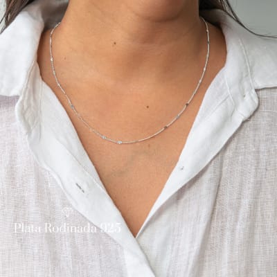 Collar Plata Rodinada Mini Corazones1