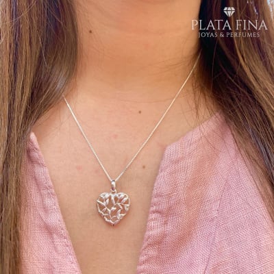 Collar Corazón Calado1