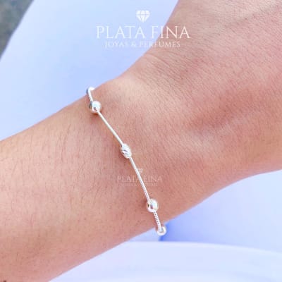 Pulsera Cola de Topo y Bolitas1