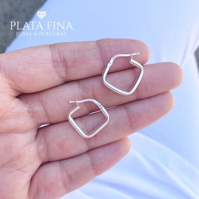 Argollas Triangular1