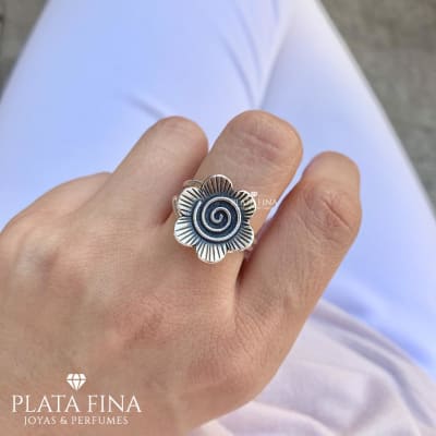 Anillo Flor Envejecido1