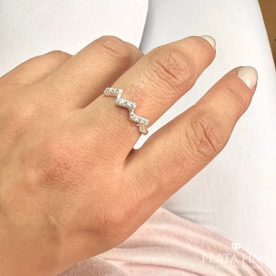 Anillo Zigzag Circón2