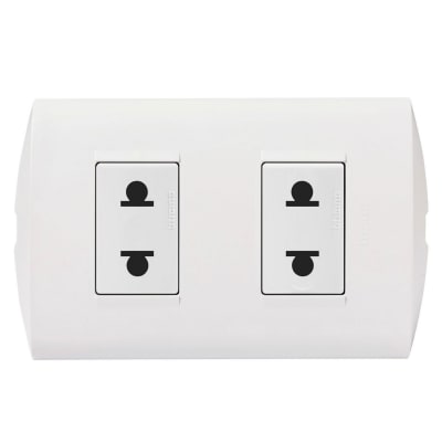 2X TOMACORRIENTE 2P UNIV 15-16/250V