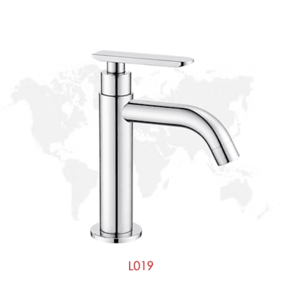 LLAVE ALTA CROMADO REDONDA L019A