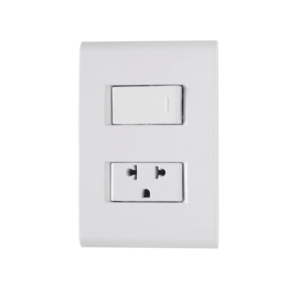3X TOMACORRIENTE 2P+T UNI 10A/250V1