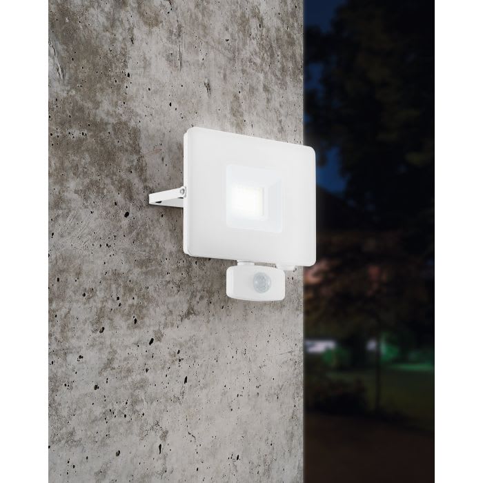 FAEDO 3 Lámpara de pared - 331582