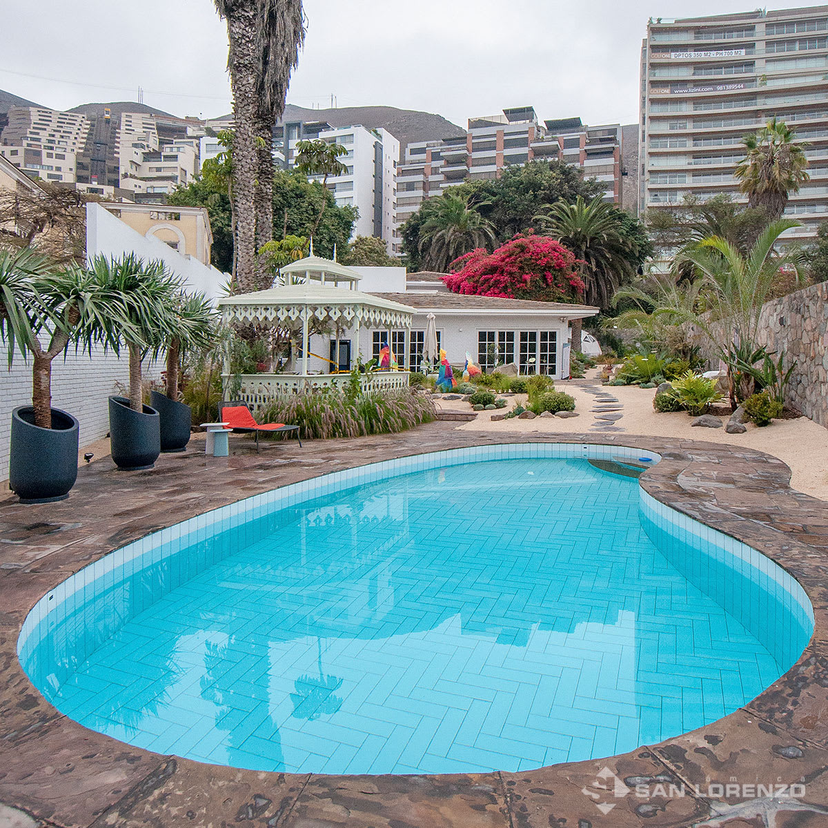 BRICK WHITE BRILLO 10.7X274