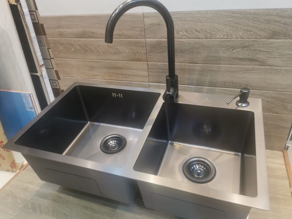 LAVADERO ALSTAR 75X43 TITANIO2