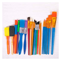 Set de 16 pinceles brochas y esponjas Foska