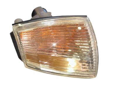 FAROL ESQUINA DELANTERO IZQUIERDO CLIO >95