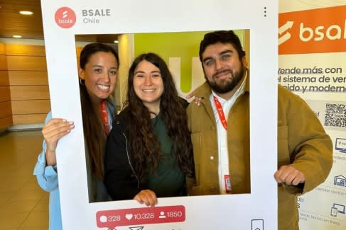 Bsale enseñó a emprendedores a crear su propia tienda online