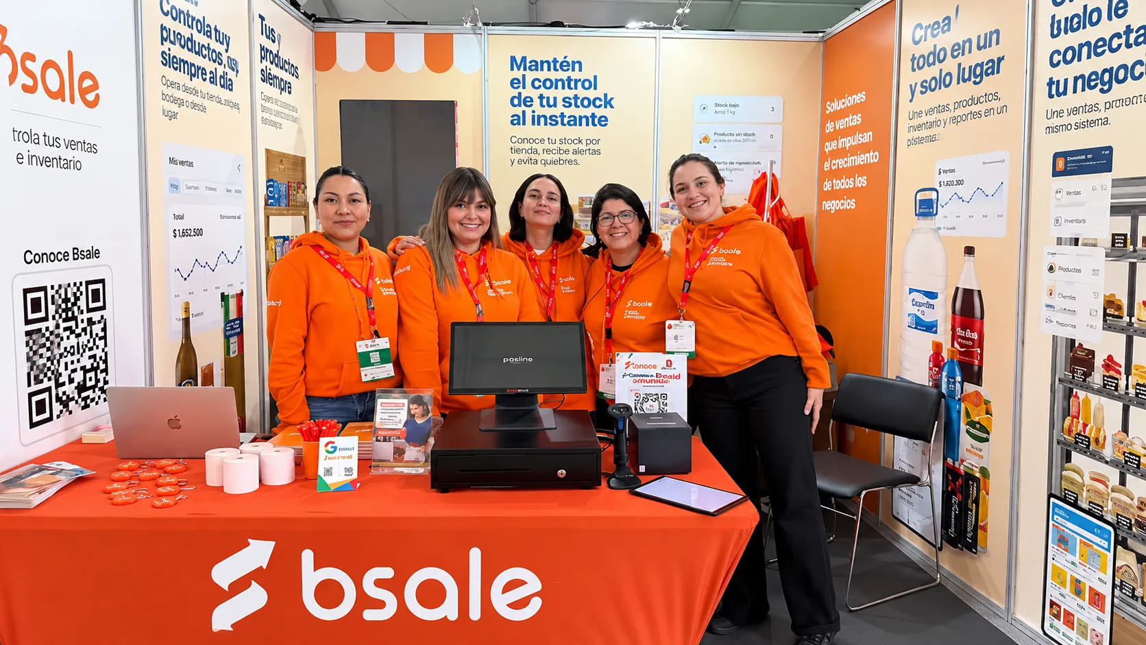 Equipo de Bsale Chile en su stand de Espacio Food & Service 2026, presentando soluciones para ventas e inventario
