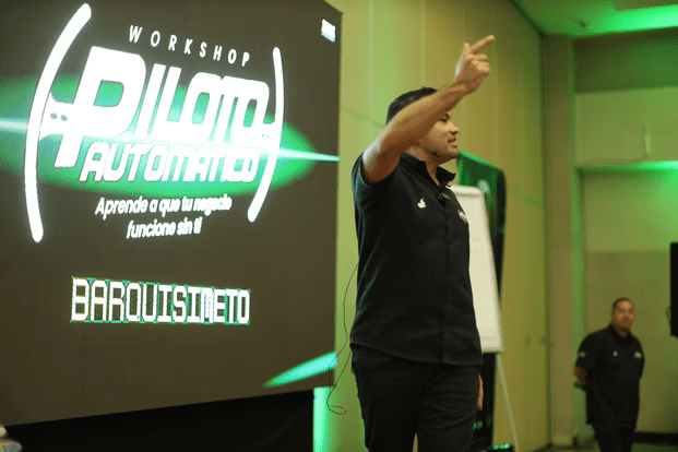 Escena del workshop Piloto Automático