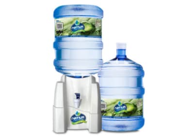 Promoción Agua + Dispensador pedestal