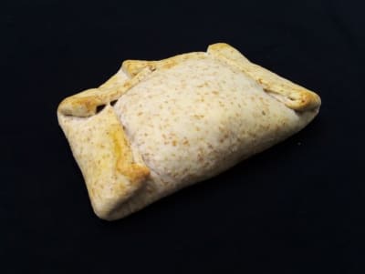 Empanada alcachofa espinaca queso crema