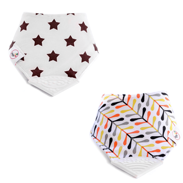 Babero con mordedor Figuras