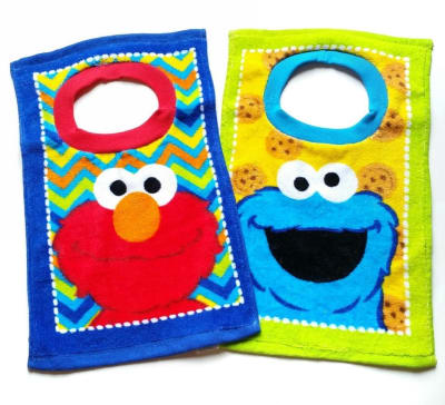 Set de baberos Sesame Street1