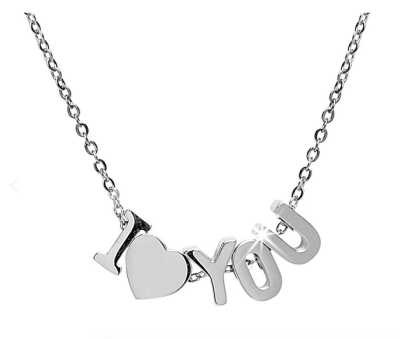 Collar con letras Te Amo
