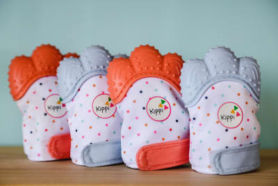 Mitón mordedor naranjo1