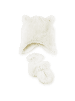 Gorro y mitones blancos