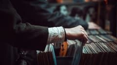 La belleza atemporal de los discos de vinilo: un viaje nostálgico al pasado