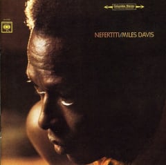 CD DAVIS,MILES NEFERTITI