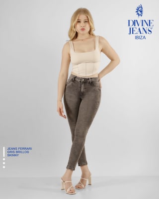 JEANS DIVINE FERRARI GREY BRILLOS2