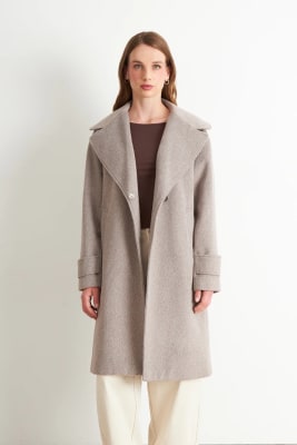 ABRIGO BROCHE NICOPOLY6