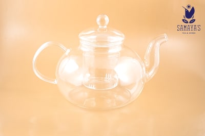 Tetera de vidrio con infusor y capacidad de 1 litro