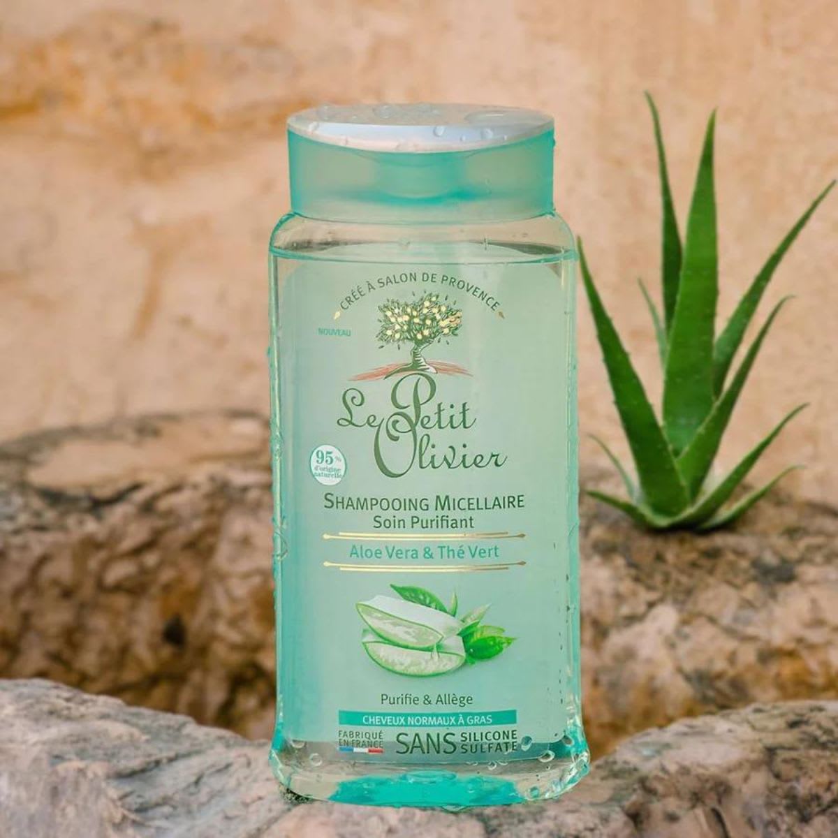Le Petit Olivier Shampoo Cabello Normal a Graso Aloe Vera y Te Verde2