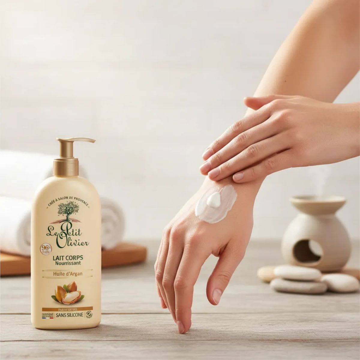 Le Petit Olivier Locion Corporal Nutritiva Con Aceite de Argan3