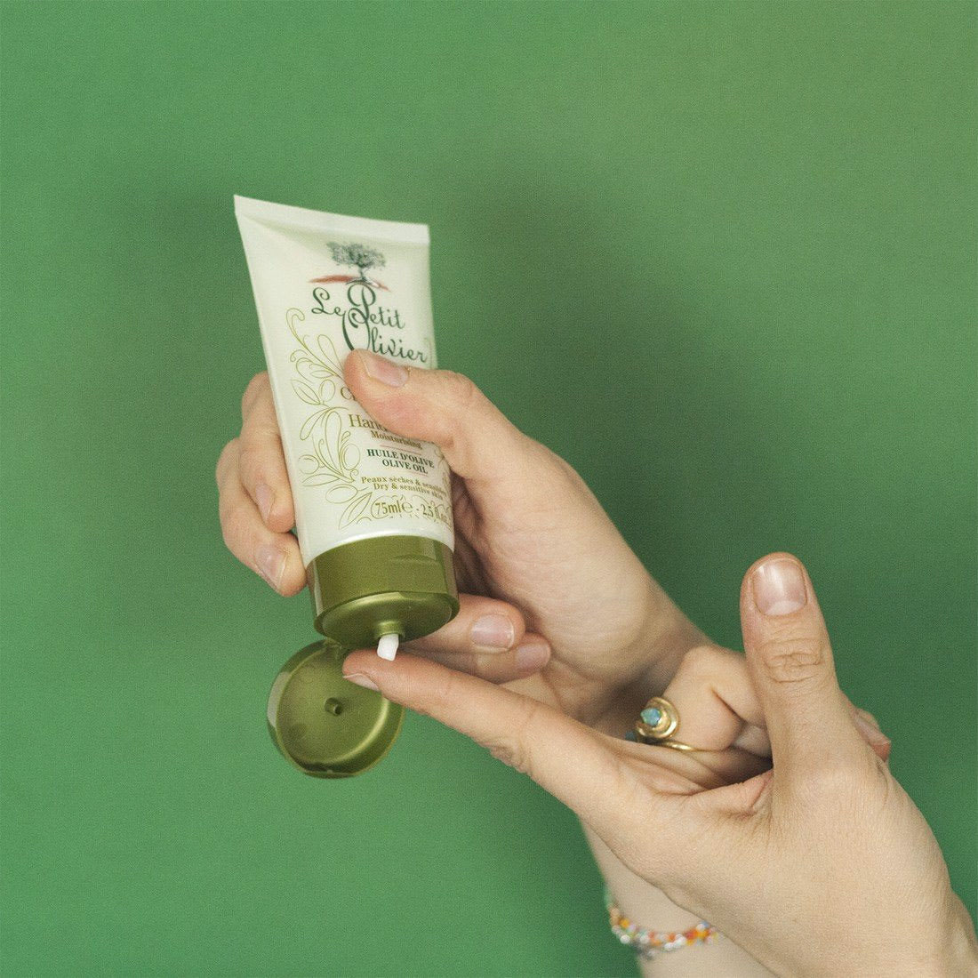 Crema de Manos Hidratante Aceite de Oliva 75 mL3