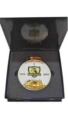 MEDALLA CONMEMORATIVA DEL COLO COLO