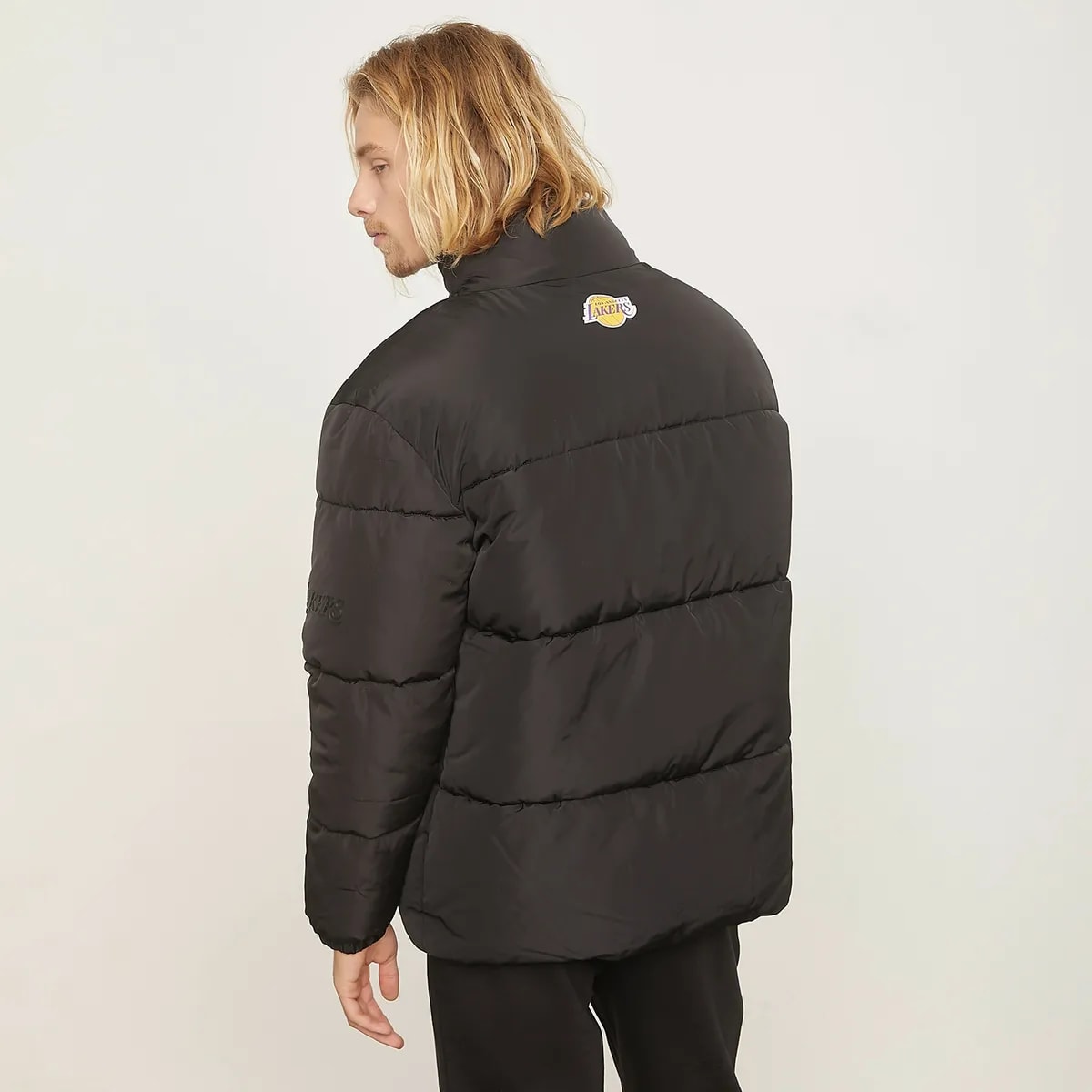 PARKA NBA LA LAKERS NEGRA1