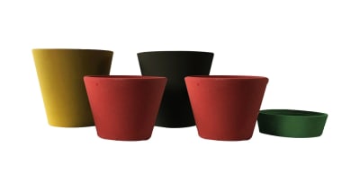 Set 5 Maceta Arena 1 Alto 20x20x18 cm Gris 1 Alto 20x20x18 cm Mostaza 2 Mediano 15x15x13cm Rojo 1 Suculenta 16x16x5cm Verde