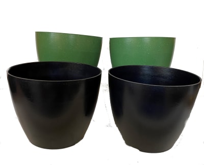 SET 4 Maceteros Bio Actual 2 Negro 2 Musgo 24x24x18 cm