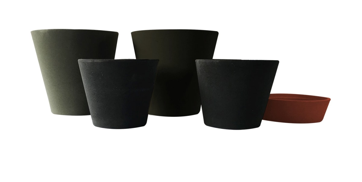 Set 5 Macetas Arena 2 Alto 20x20x18 cm Gris 2 Mediano 15x15x13cm Negro 1 Suculenta 16x15x5 cm Naranjo1