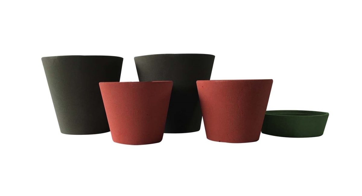Set 5 Macetas Arena 2 Alto 20x20x18 cm Gris 2 Mediano 15x15x13cm Rojo 1 Suculenta 16x15x5 cm Verde1