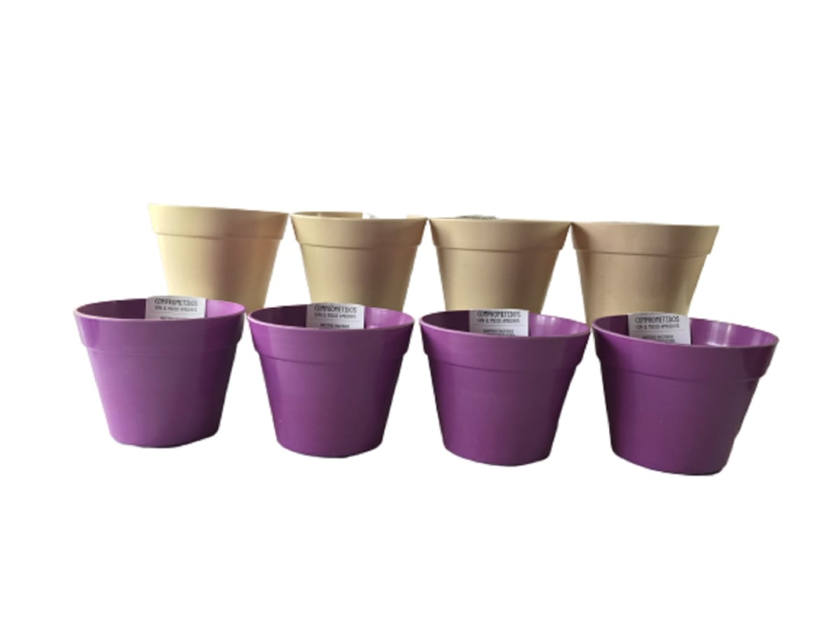 Set 8 Maceteros Bios Redondos 4 Morados, 4 Blancos 13,7x13,7x10 cm1